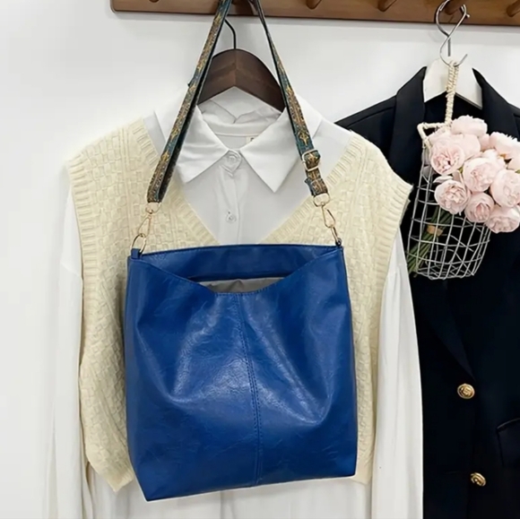 Crossbody Bag with Removable Adjustable Strap Zipper‎ Closure Hobo Womens Purse - Picture 9 of 10